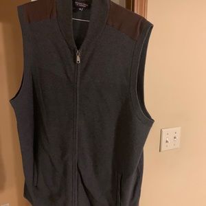 Sleeveless zip up sweater vest